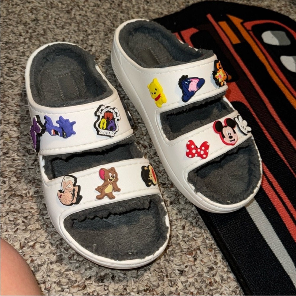crocs!!